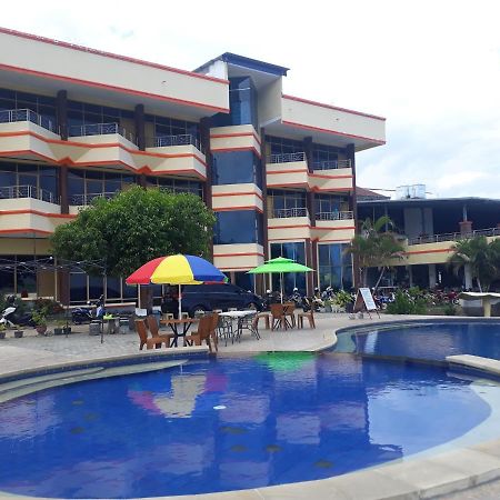 Bukit Kenari Hotel & Restaurant Parepare Zewnętrze zdjęcie