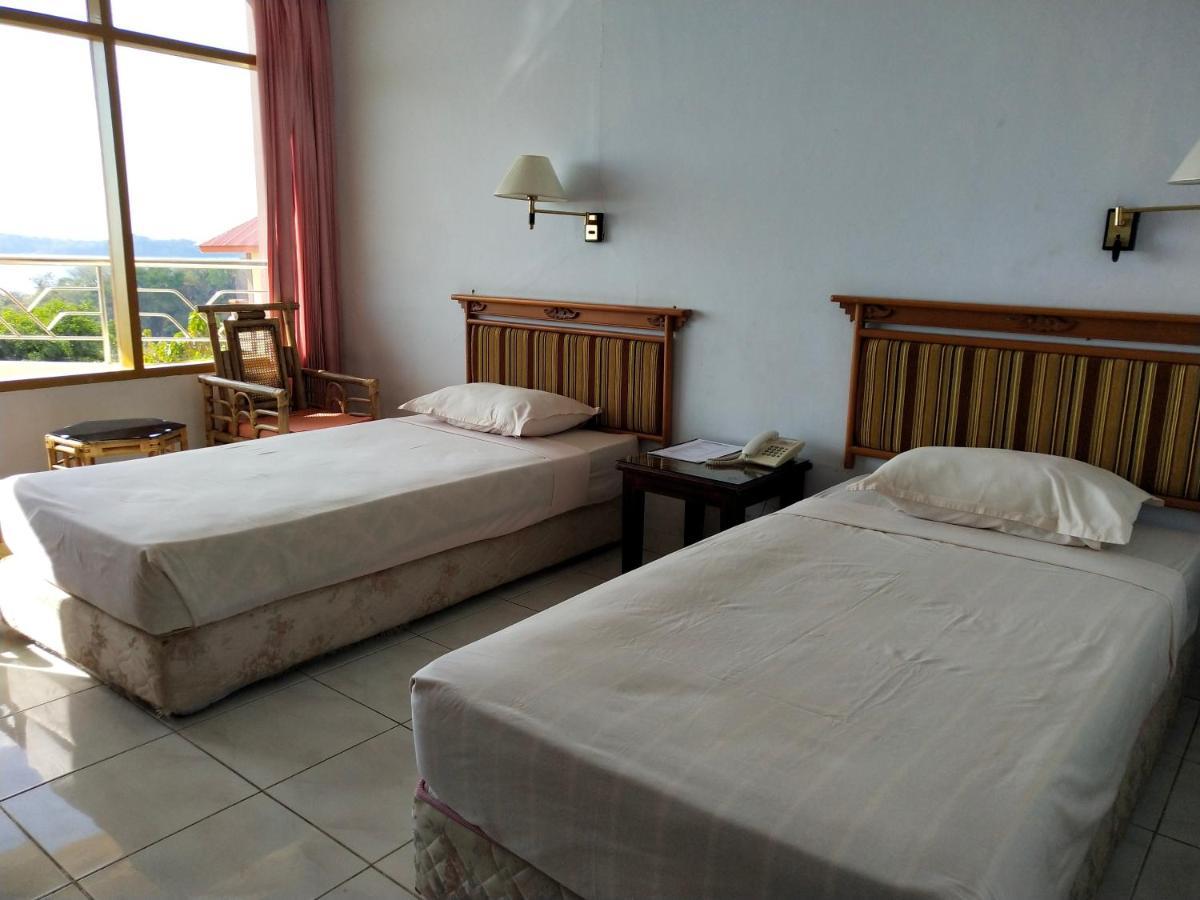Bukit Kenari Hotel & Restaurant Parepare Zewnętrze zdjęcie