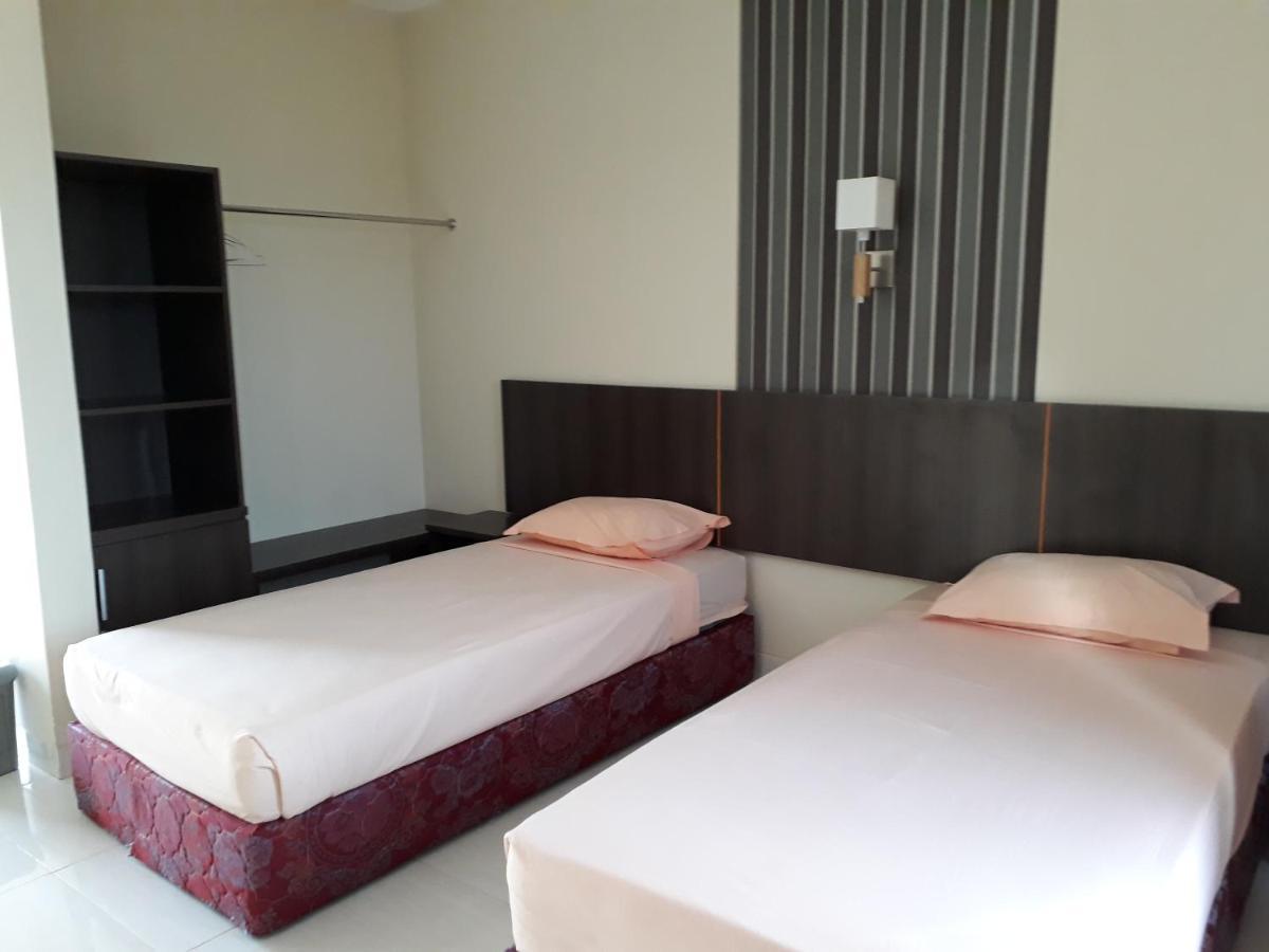 Bukit Kenari Hotel & Restaurant Parepare Zewnętrze zdjęcie
